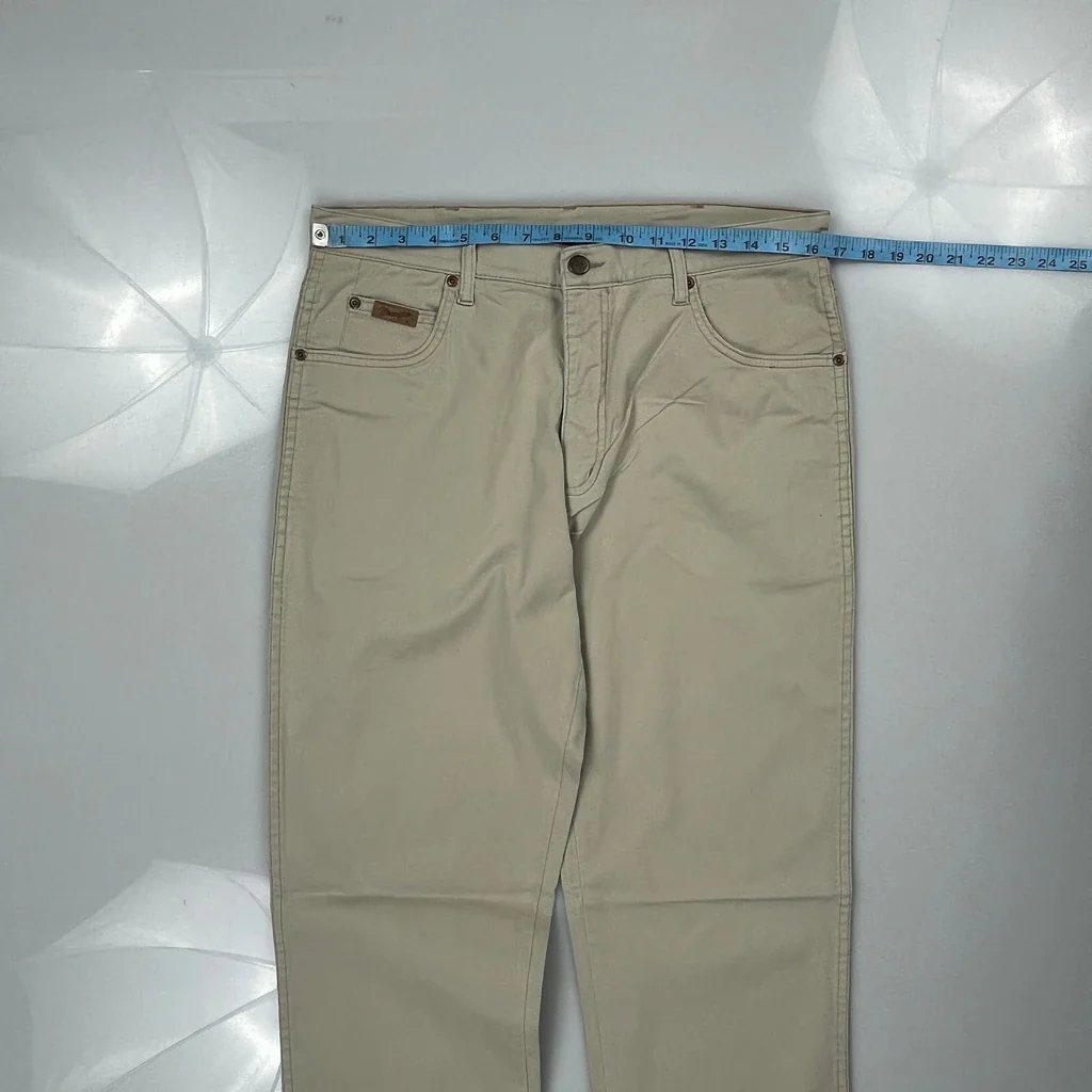 Wrangler Chinos - 32W 34L Beige Cotton - Image 3