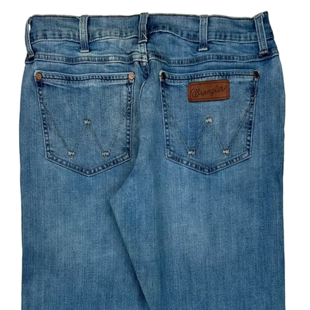 Wrangler Boot Cut Jeans - 33W 31L Blue Denim - Image 7