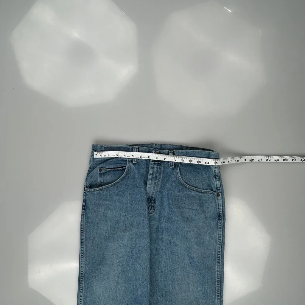 Wrangler Jeans - 31W 30L Light Wash Cotton - Image 3